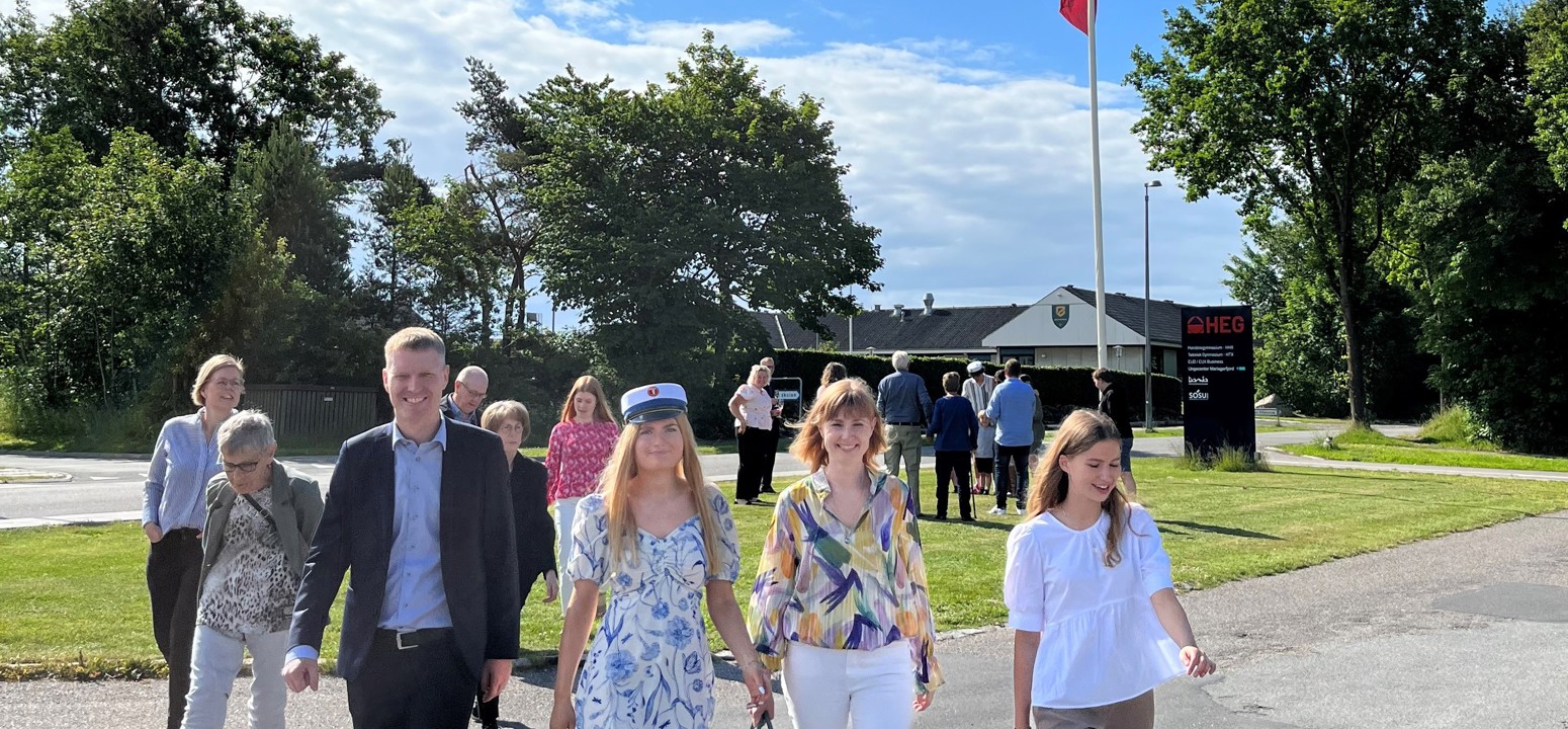 Studenter 2022 Med Familie